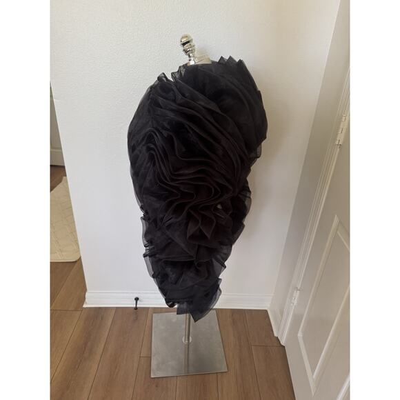 By Anthropologie Ruffle Drama Sleeve Shrug Black NWT One Size Statement Runway - Picture 9 of 16